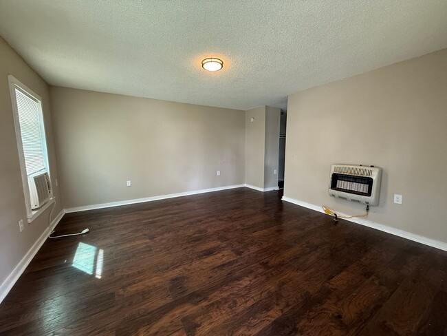 Building Photo - 3508 Alpine St SW Unit 3508 Rental