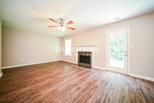 Photo - 5029 Wolfcreek Hl