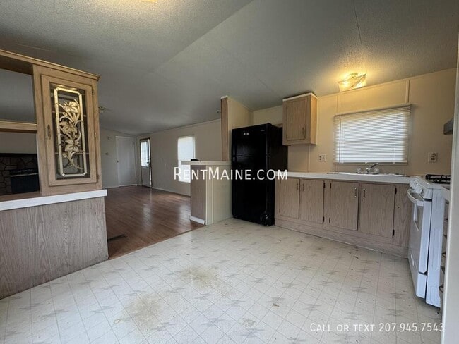 Photo - 25 Morton Ave
