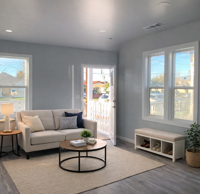 Photo - 262 Soledad St