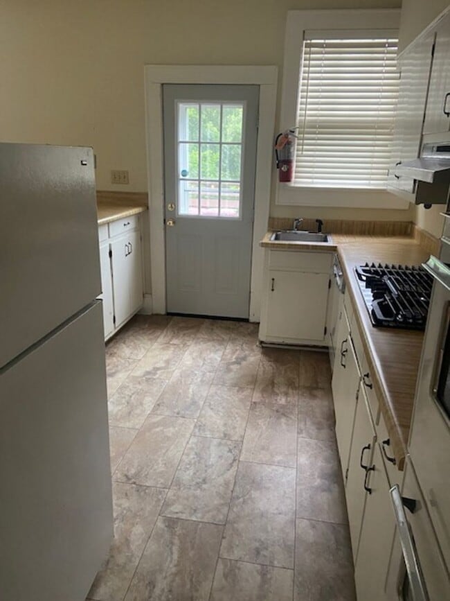 Photo - 139-141 S. Pickens Street Unit 141