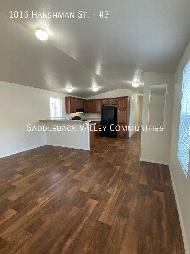 Photo - 1016 Harshman St