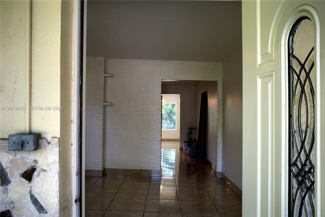 Photo - 301 SW 5th St