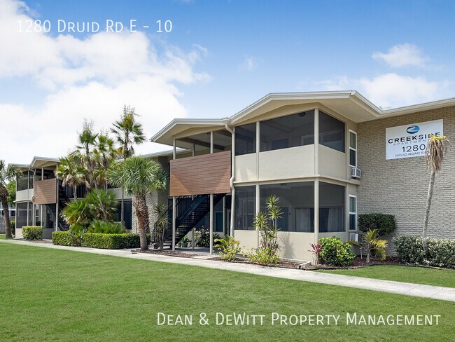Move-in Special: One Month FREE! Creekside... - Move-in Special: One Month FREE! Creekside... Apartment Unit 10