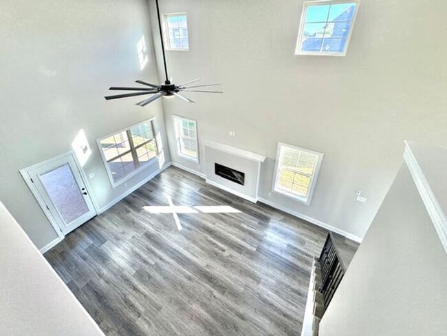 Photo - Unique 7 Modern Brand New 5BR home in Ston...