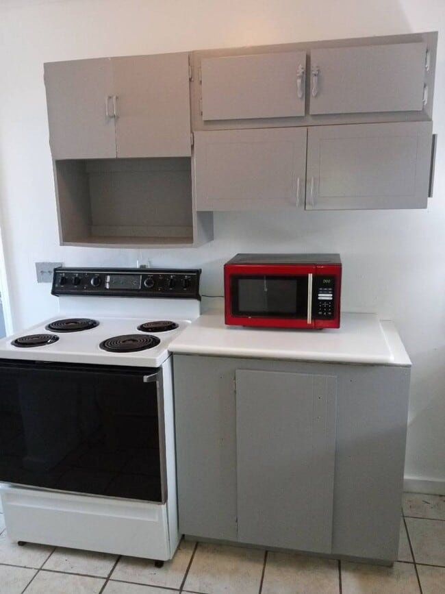 Photo - 314 Cottrill St Apartment Unit A