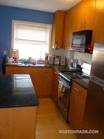 Photo - 461 Park Dr Unidad 404