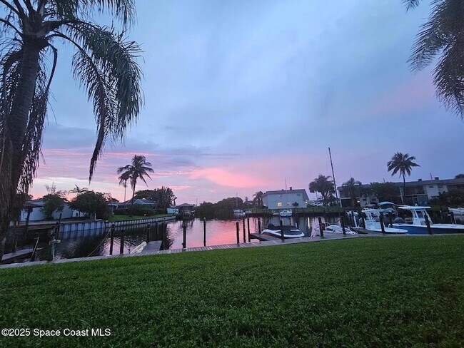 Photo - 435 Dove Ln Unit 810