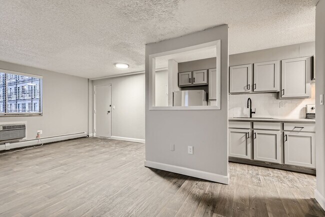 Photo - 3145 W Arkansas Ave Unidad 107