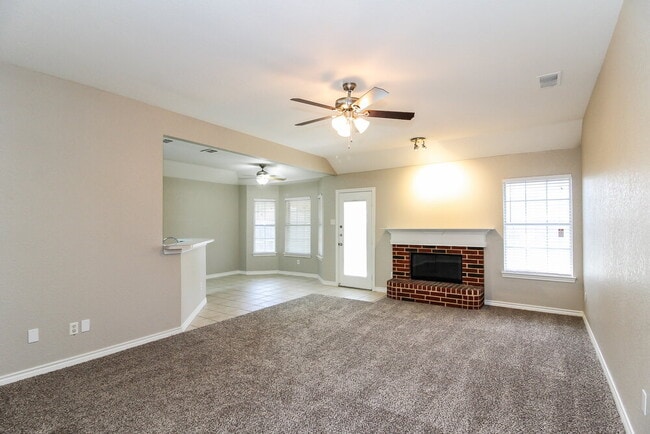 Photo - 1232 Clay Ln