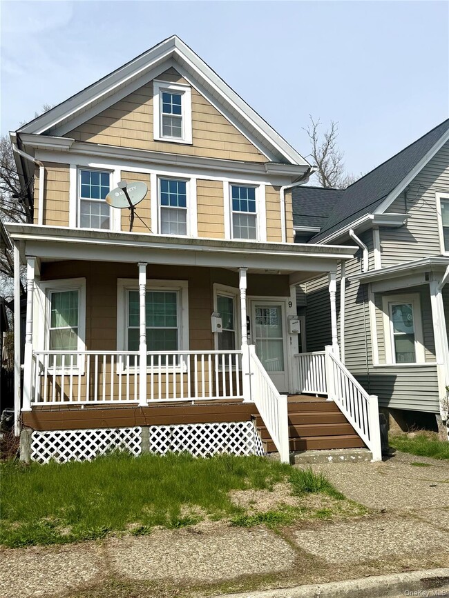 Building Photo - 9 Arlington Pl