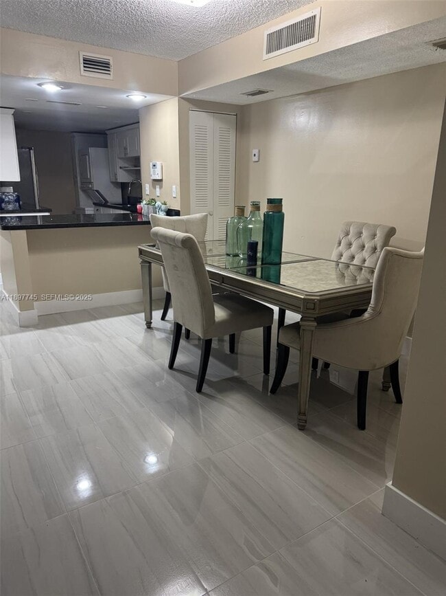 Photo - 827 NE 199th St Unit 102