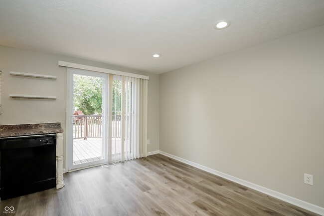 Photo - 7516 Inverness Dr