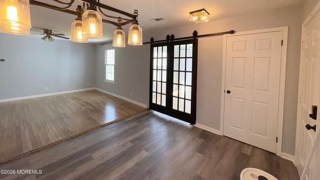 Photo - 5-6-6 Atlanta Ct Unit 6