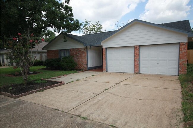 Photo - 22138 Birch Valley Dr House