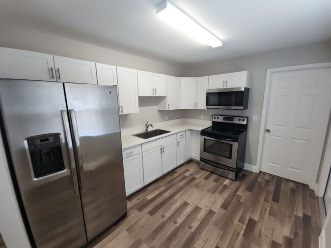 Photo - New Remodeled - 3 Bedroom 2 Bath Duplex - 2 Assigned Parking Spaces