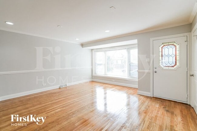 Photo - 6627 S Keating Ave