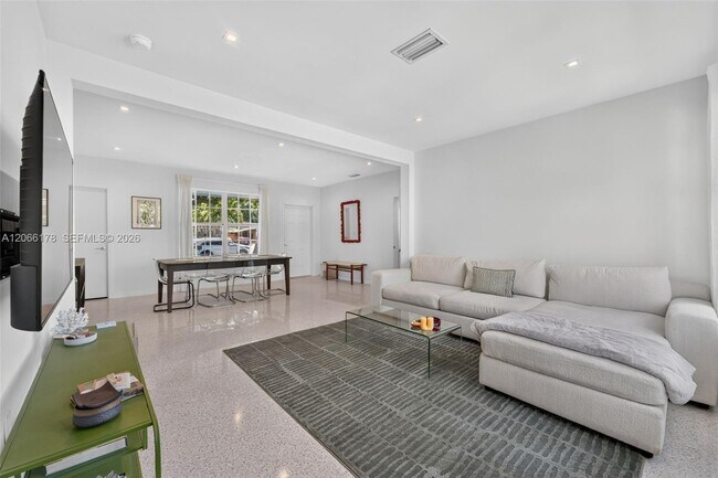 Photo - 7516 Mutiny Ave