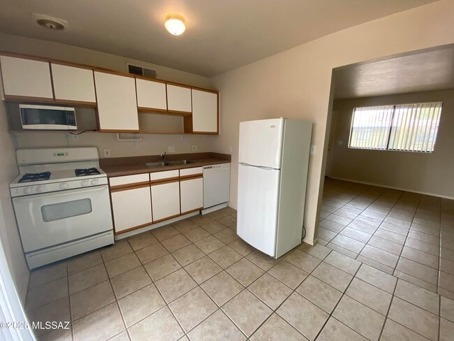 Photo - 350 N Silverbell Rd Unit 94