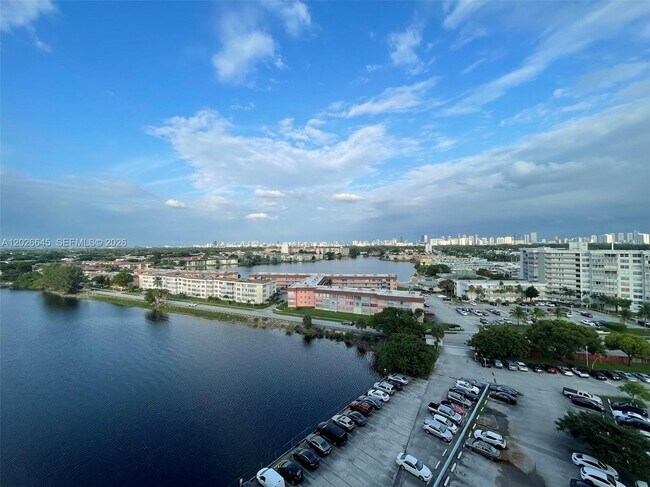 Photo - 1351 NE Miami Gardens Dr Unit 1202E