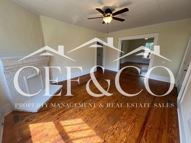 Photo - 2446 Wallace Ave