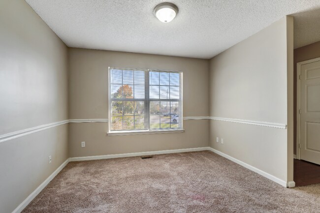 Photo - 1113 Odom Ct