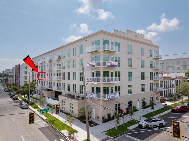 Photo - 600 3rd Ave S Unidad 307