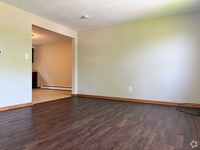 Building Photo - 50 S Union Terrace Unit 4 Rental