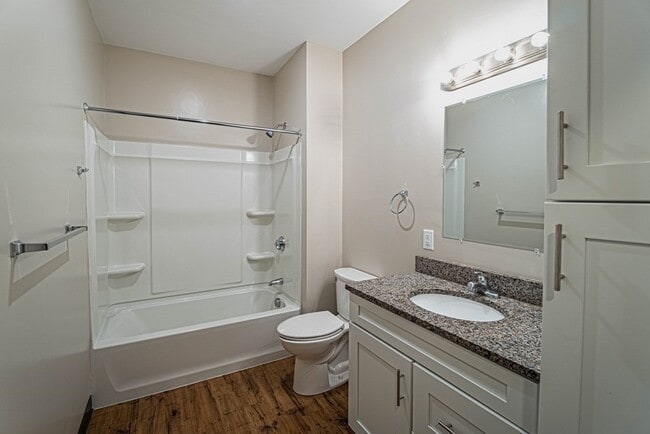 Photo - 75 Commercial St Unit 202