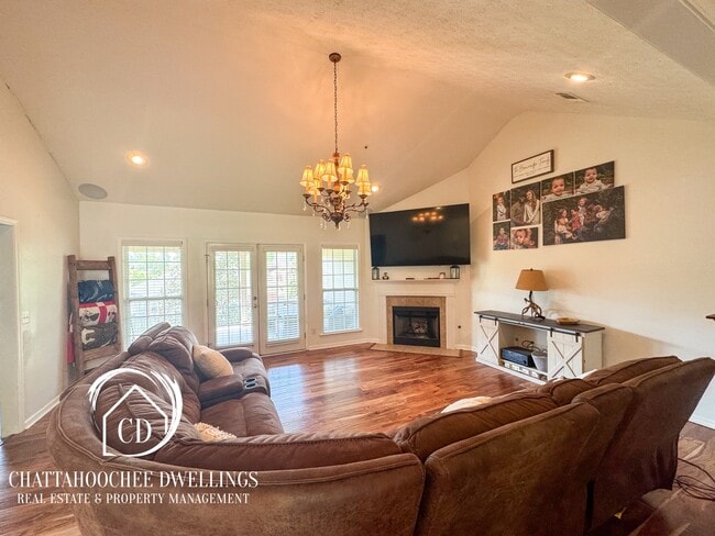 Photo - 2998 Waterhill Dr