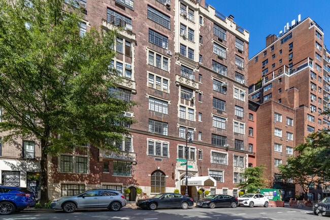 Photo - 44 Gramercy Park N
