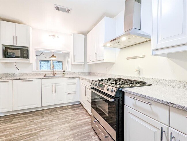 3014 Attridge Rd