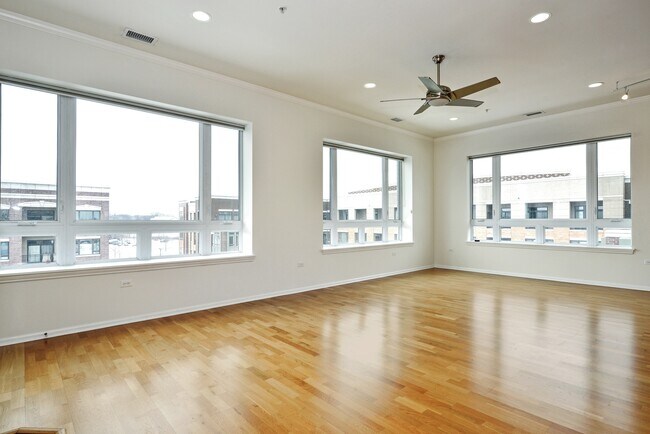 Photo - 850 Village Center Dr Unidad 416