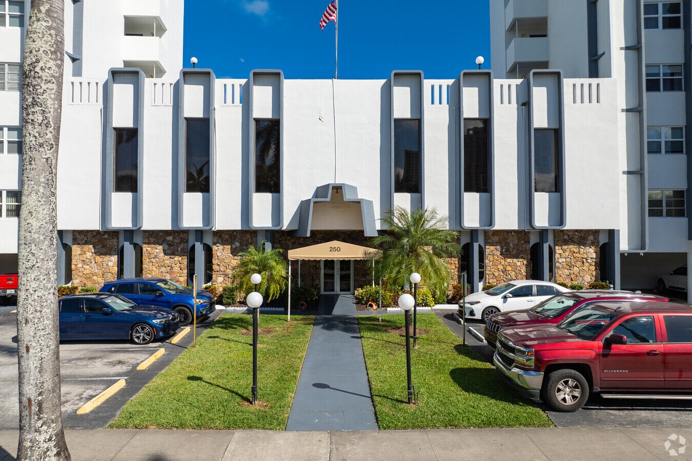 Photo - Fairways Riviera