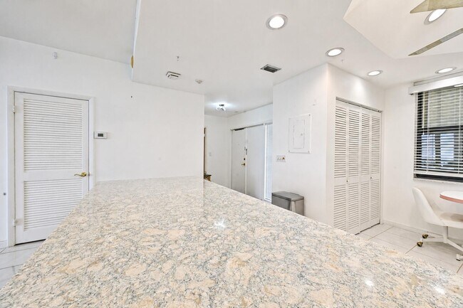 9900 S Ocean Dr Unit 1603