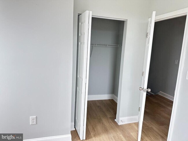 Photo - 3501 Erdman Ave