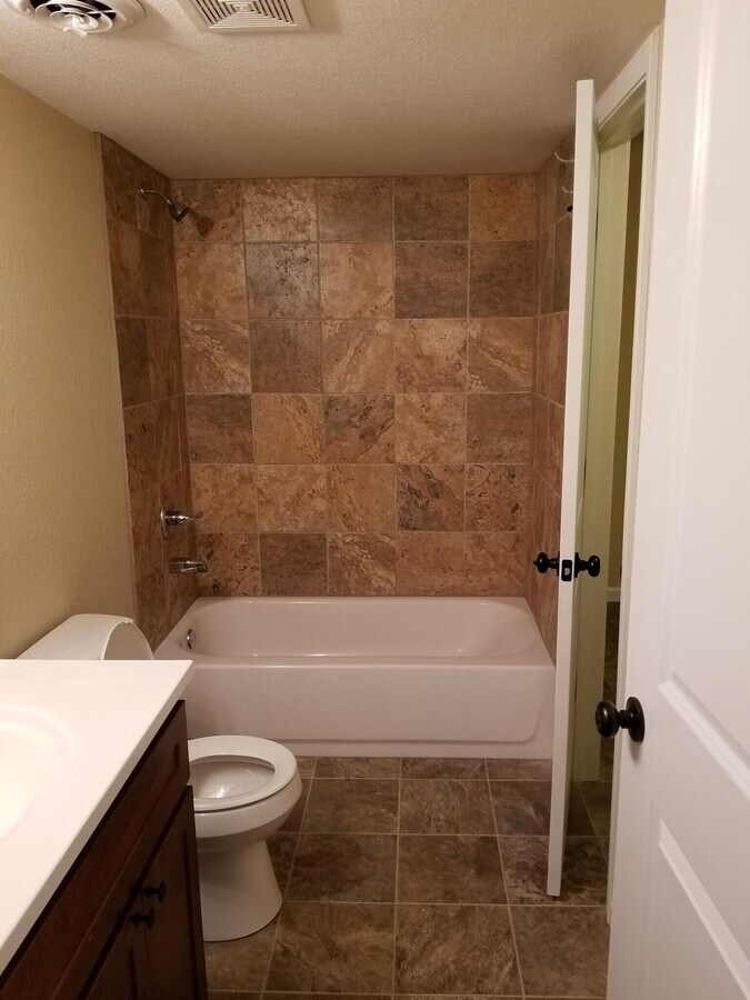 Photo - 200 Fulton St