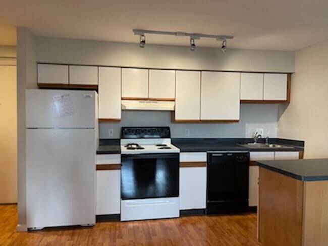 Photo - 10 Roberts St Unidad 21