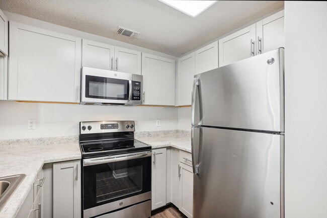 Photo - Cambridge Park Apartments