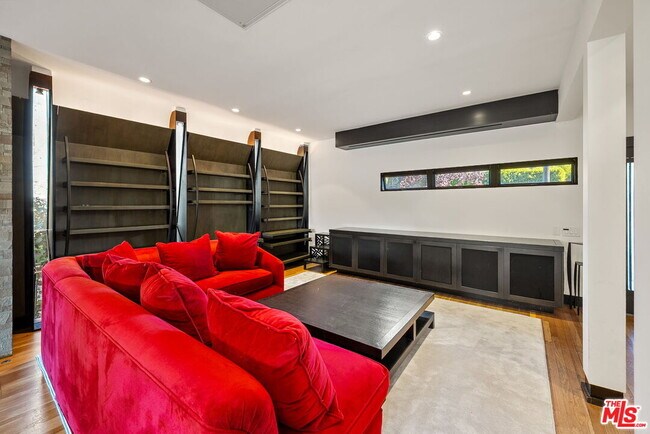 Photo - 215 S Anita Ave