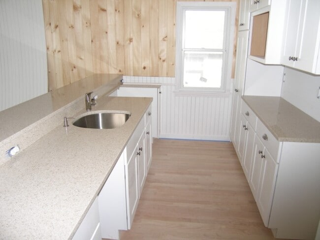 Photo - 99 N Shore Blvd