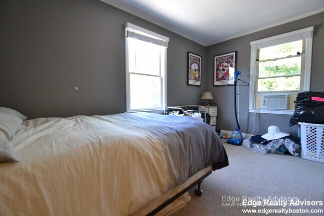 Photo - 153 Nonantum St