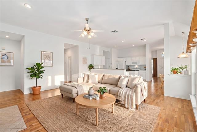 Photo - 9844 Meadow Rue Dr