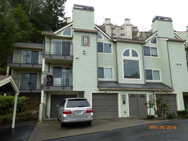 Photo - 3 Bed 2 Bath Condo in Factoria Unit B3