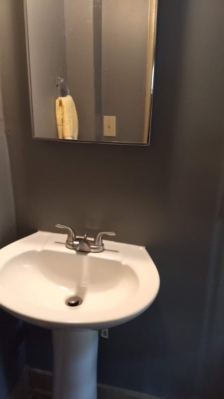 Photo - 301-10 1/2 10 1/2 St NW