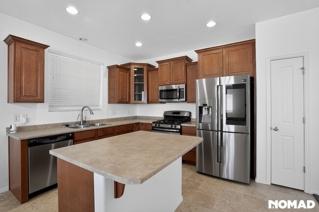 Photo - 5459 N Chestnut St