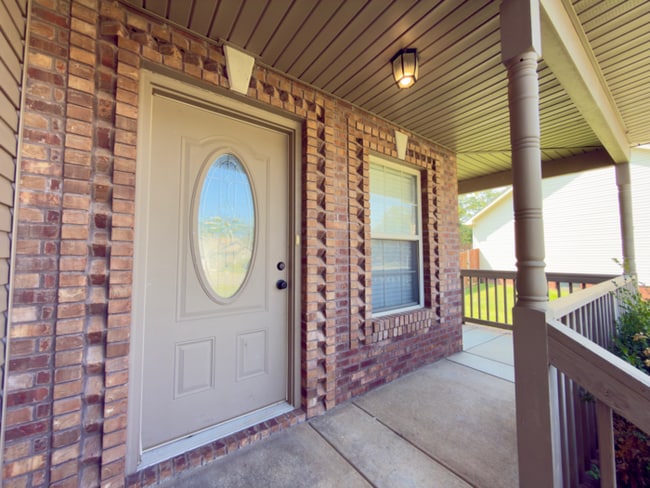 1971 General Neyland Dr