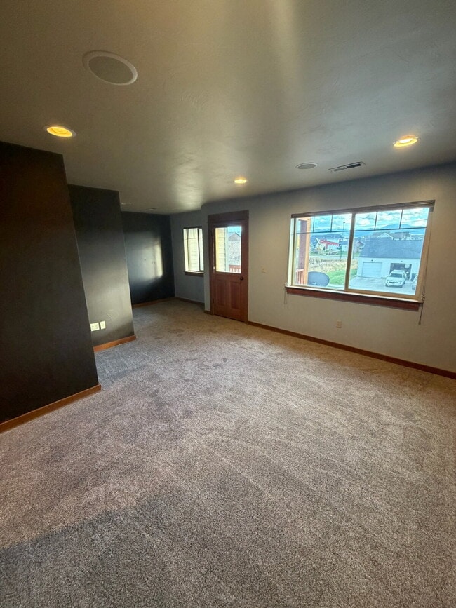 Photo - 646 Westgate Ave