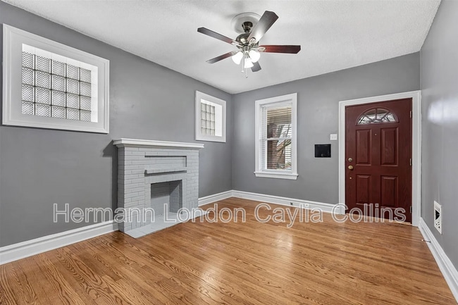 Photo - 5208 Robert Ave