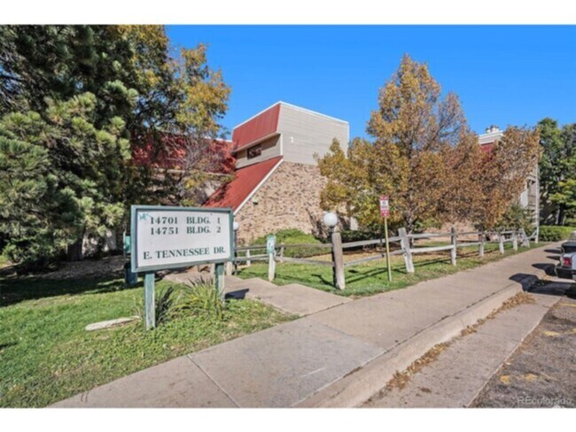 Building Photo - 14701 E Tennessee Dr Rental